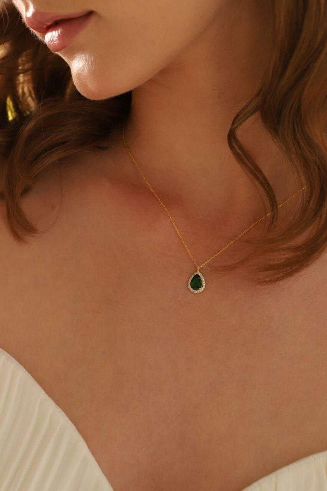 925 Sterling Silver Drop Necklace With Green Stone