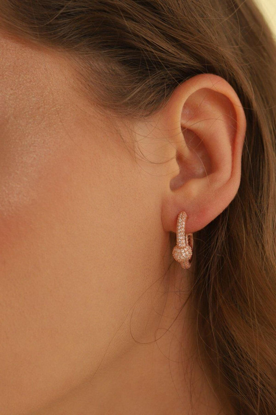 925 Sterling Silver Hoop Earring With Zircon Stone Knob