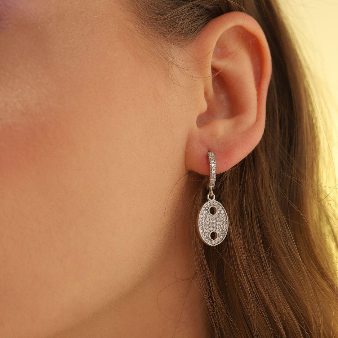 925 Sterling Silver Oval Earring With Zircon Stone