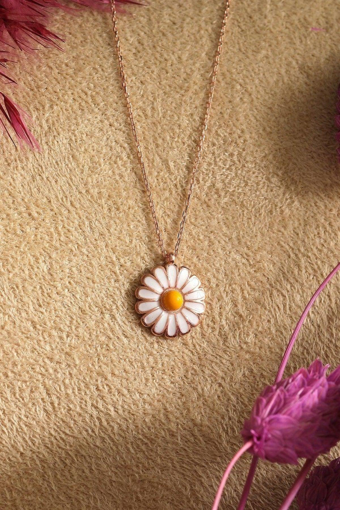 925 Sterling Silver Rose Gold Plated Daisy Necklace