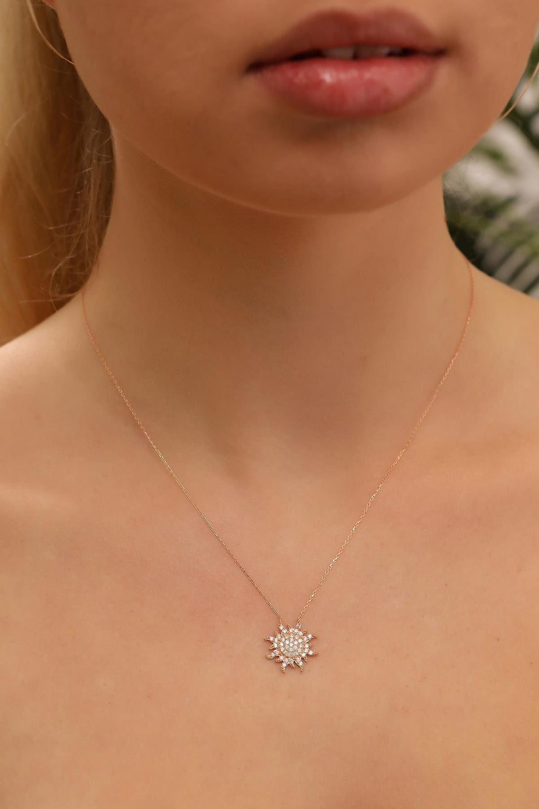 925 Sterling Silver Zircon Stone Sun Design Women's Necklace