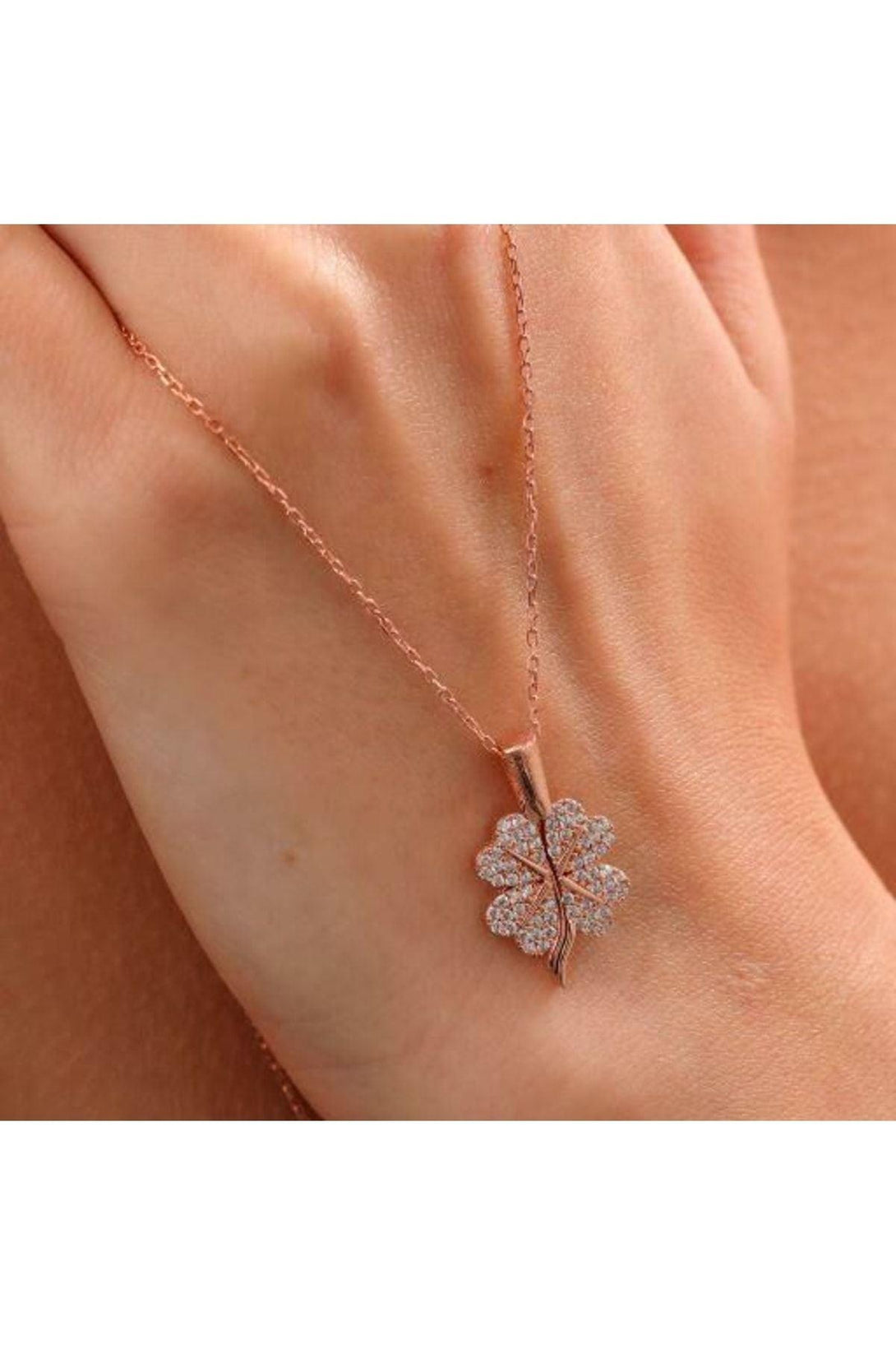 Personalized Clover Design 925 Sterling Silver Name Necklace