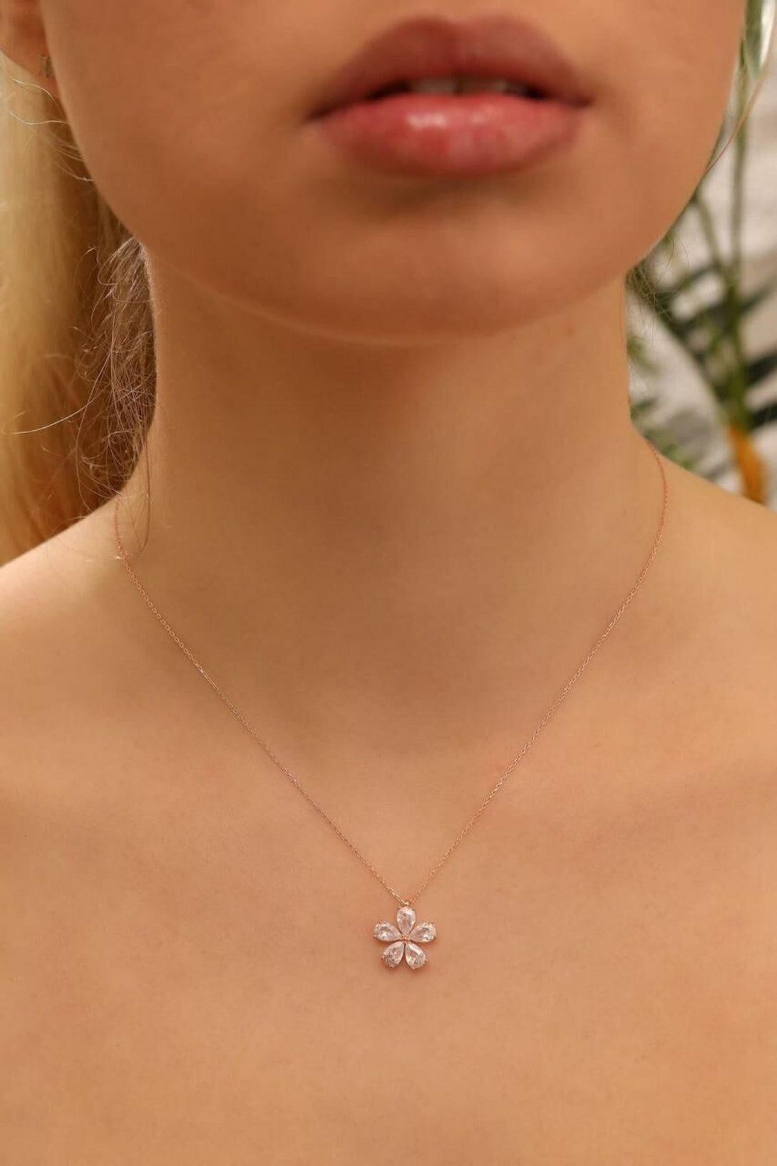 White 925 Sterling Silver Jasmine Flower Necklace