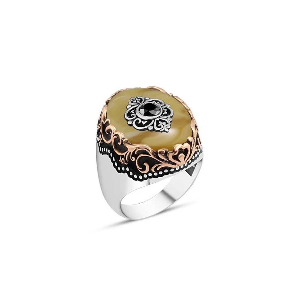 Sari Drop Men's Ring With Motive On Stone